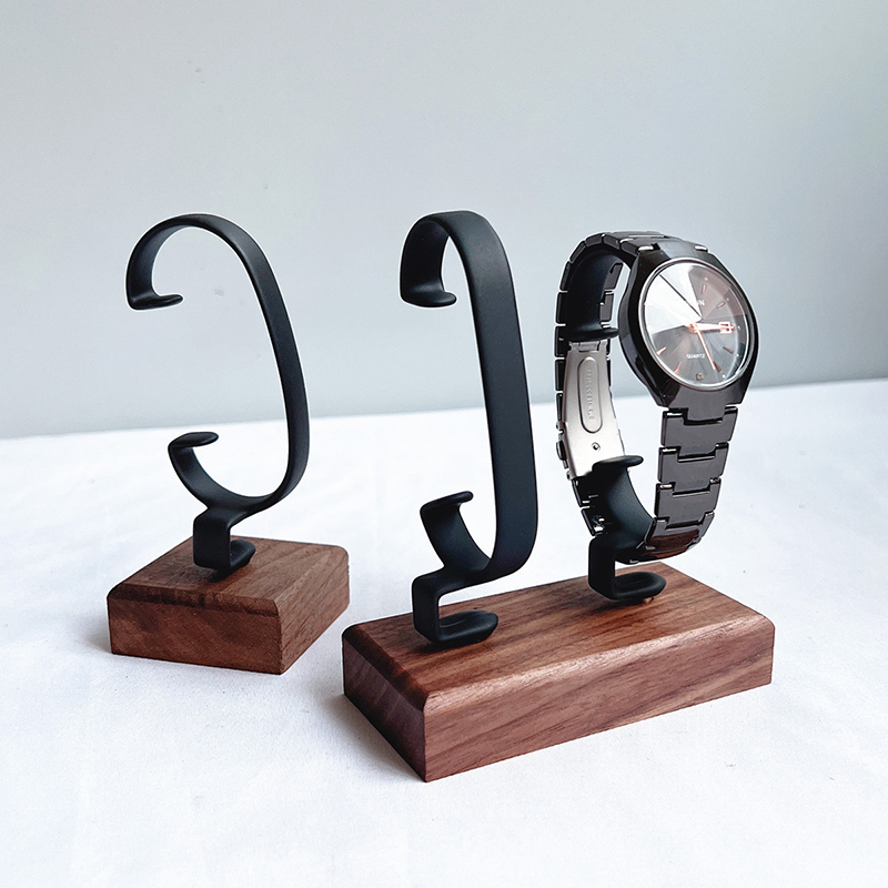Espositore per Gioielli a Form - Jewelry And Watches Inc recensione e prezzo